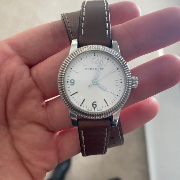 Burberry Leather Watch - Picture 1 of 4